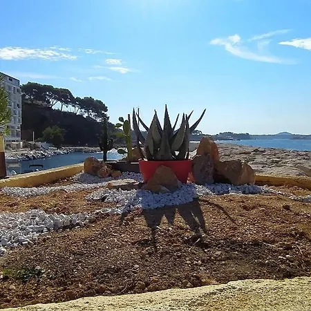 Апартаменты Escapade Bord De Mer